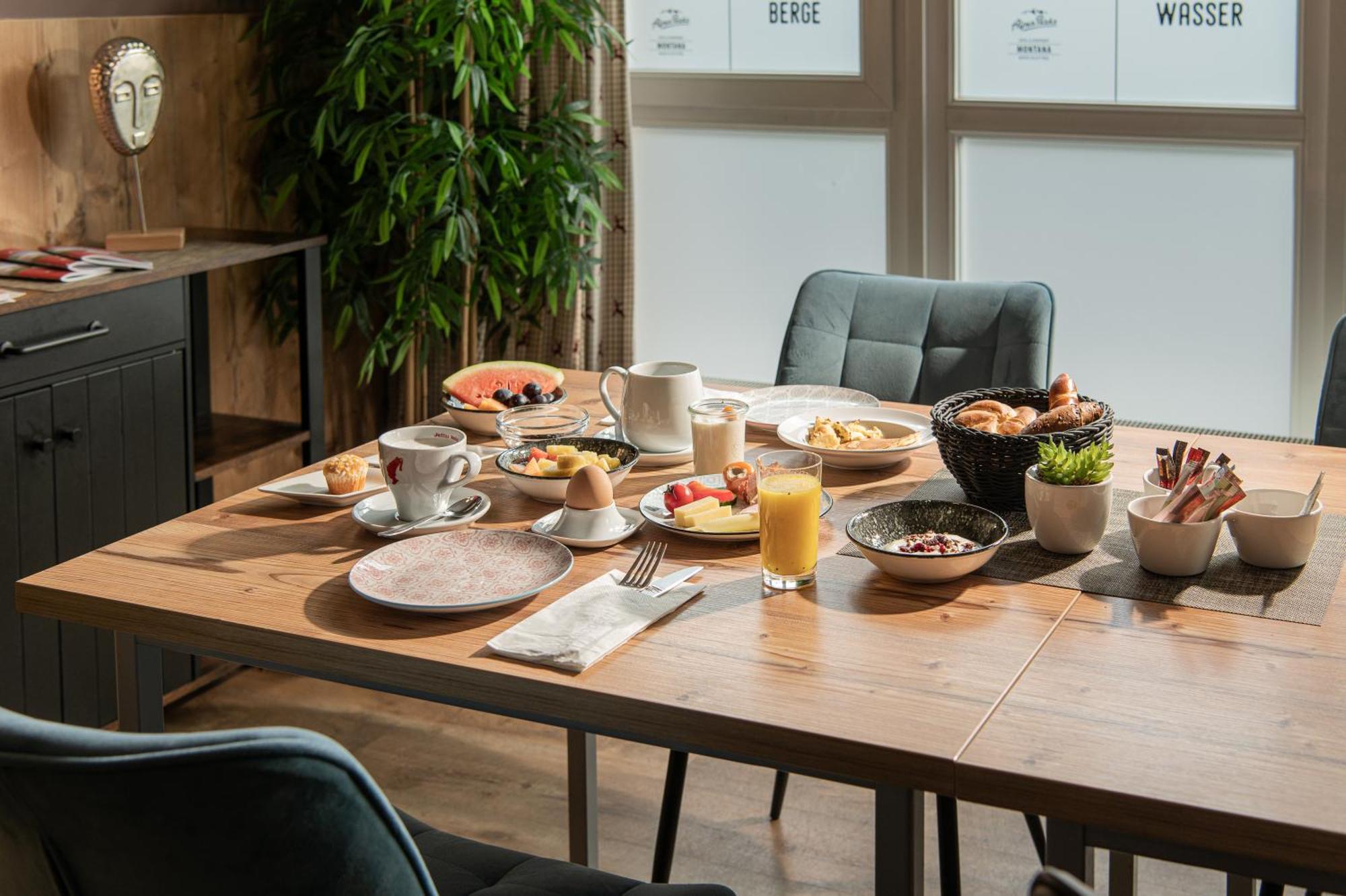 Alpenparks Hotel Montana Matrei in Osttirol Kültér fotó