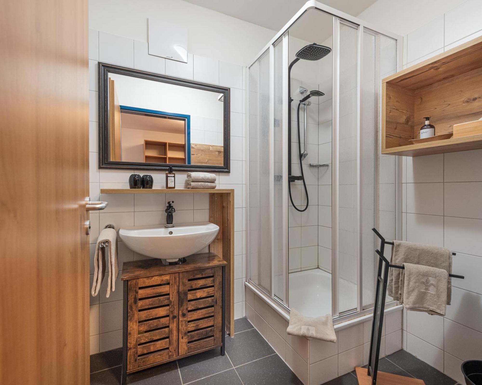 Alpenparks Hotel Montana Matrei in Osttirol Szoba fotó
